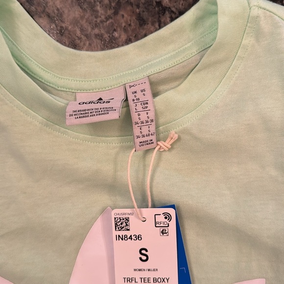 Adidas tee boxy cropped tshirt NWT S - Picture 7 of 9